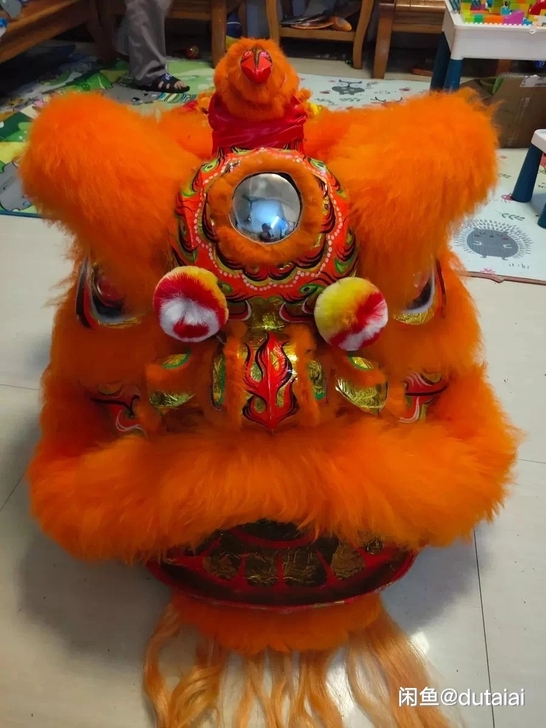南狮，家里有十几头，家里装修放不下，所以清...