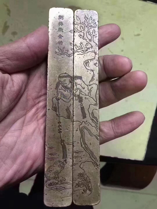 铜镇尺 刘海戏金蟾 品相如图