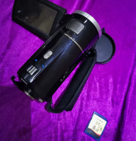 惠普录像机,触摸屏排线接触不良,可以物理按...