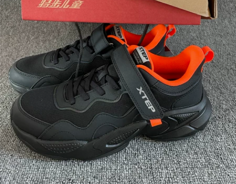 特步男女童运动鞋春秋款跑步鞋断码少量38码...