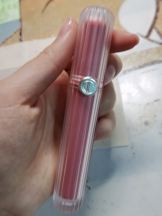 优雅泉唇釉1990，用过八九次