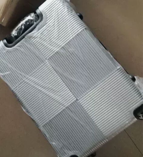 24寸行李箱24寸行李箱 24 给客户多带...