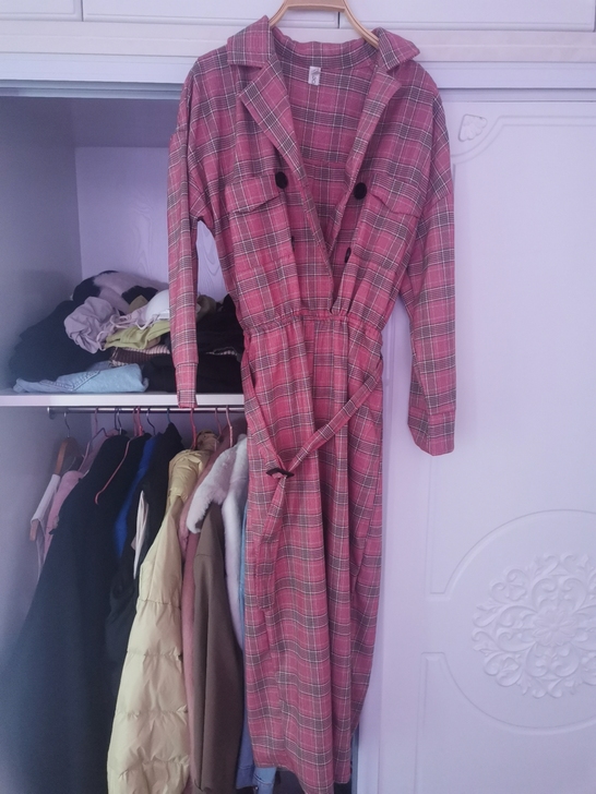 连体裤,乐途。原价168,我照出来有色差,...