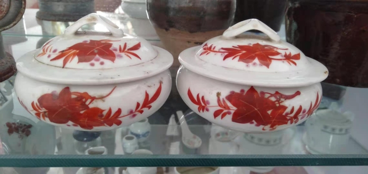 包邮，标价是一对的价格，景德镇手绘一直一枝...