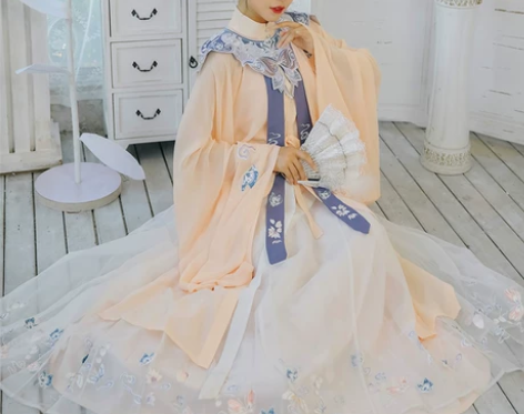 裳云兮原创汉服【玉蝴蝶】明制刺绣云肩 感兴...