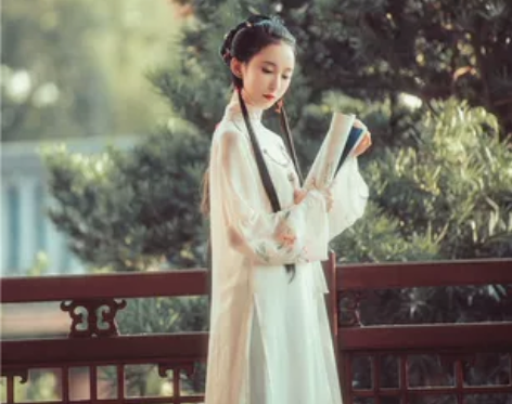 兰若庭汉服海棠春立领纱衫绣花渐变印花日常款...