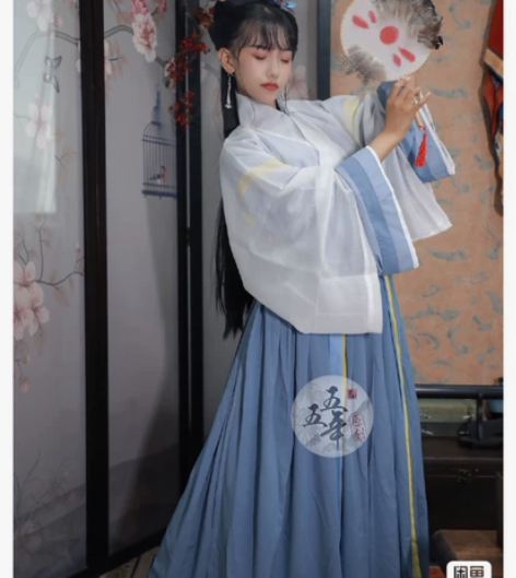 五五年汉服 霜降 L码 全新没有穿过￥50...