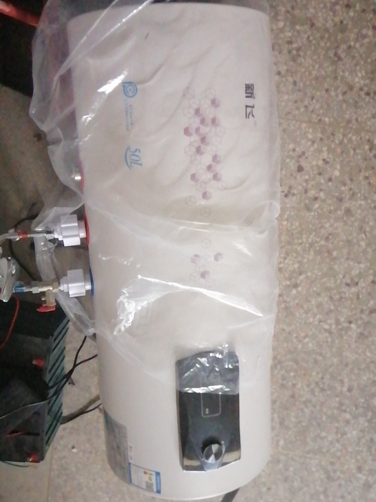 50升大容量新飞热水器，成色很新功能完好，...