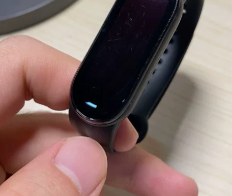 小米手环6 9成新 屏幕轻微划痕¥109¥...