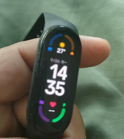 小米手环6，没怎么用过，都正常，处理了 感...
