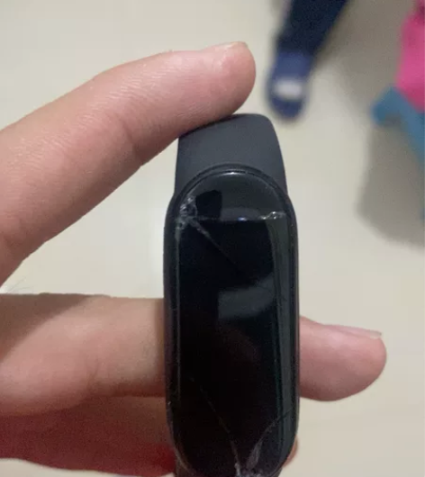 小米6手环屏幕碎了着急用钱售出 一旦卖出不...