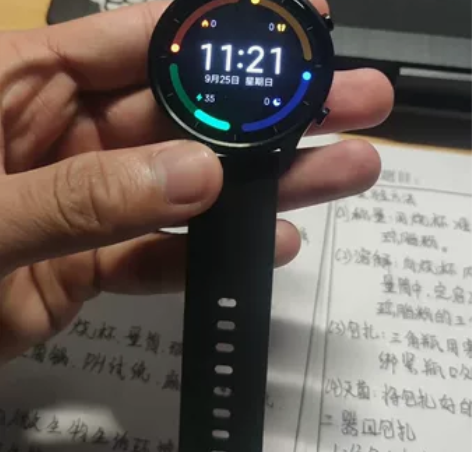 小米手表color 标准版非运动版，成色9...