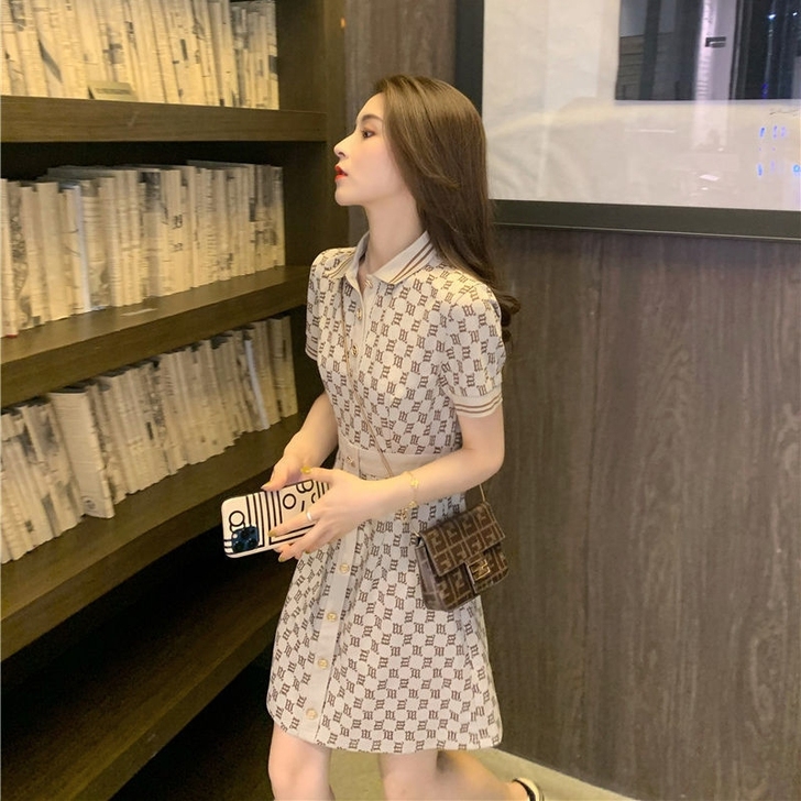 polo连衣裙夏装2021新款女法式复古收...