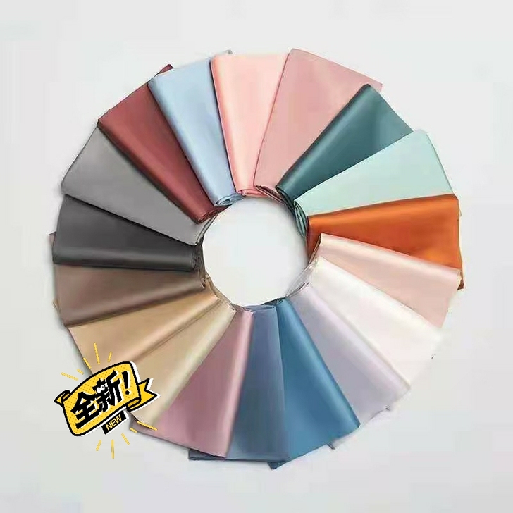 正品素色天丝样品布做成三件套出售!