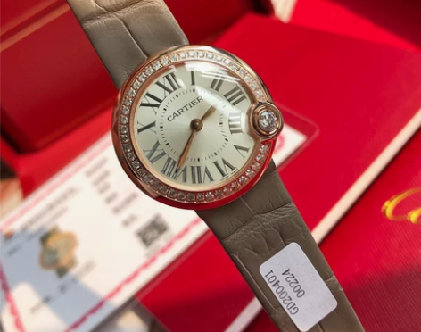Cartier卡地亚手表 表盘30 还附...