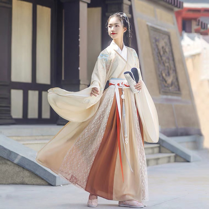 （出租）汉尚华莲出唐传统汉服女装刺绣交领大...