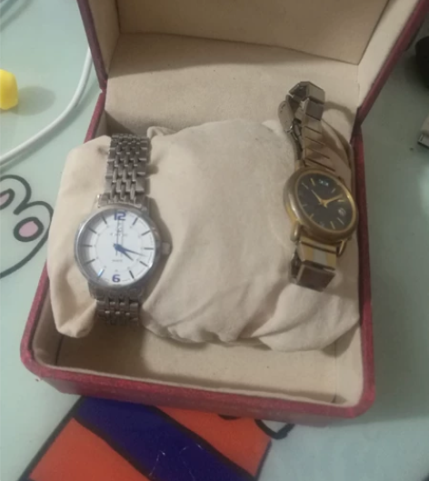 处理一对天王手表，有原盒。目前不走，懂得拿...