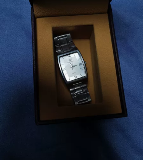 天王手表 没电了 感兴趣的话点“我想要”和...