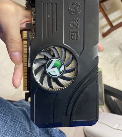 铭瑄变形金刚1g 感兴趣的话点“我想要”和...