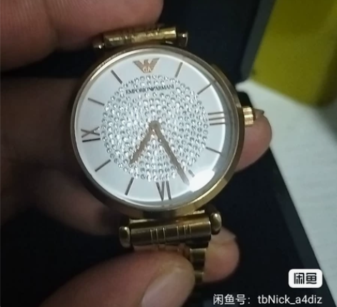 阿玛尼满天星手表95新，有需要直接带走 感...