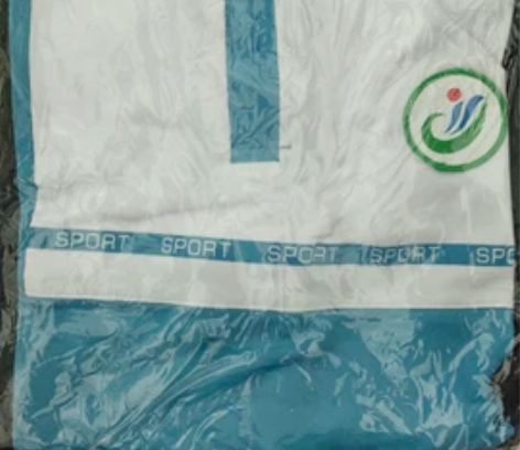 全新校服一套黑色裤子 需要就来 售出不退?...