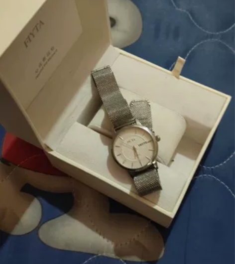 飞亚达表男女士商务石英表 表坏了调不了时间...