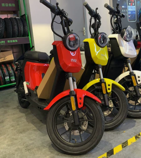 小牛电动us都市版48v13ah.自带定位...
