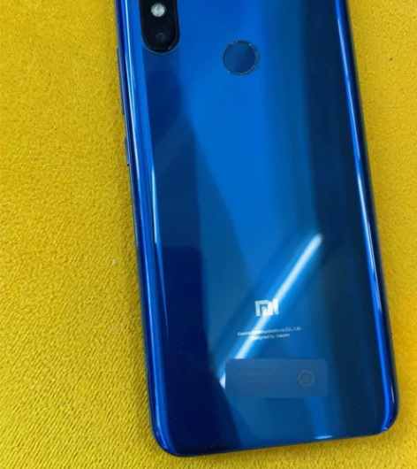 小米8蓝色8G运行128G原机屏幕有划痕 ...