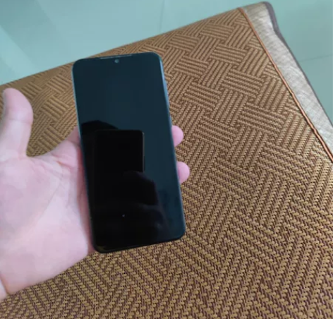 小米9se, 6+128内存,指纹不能用,...