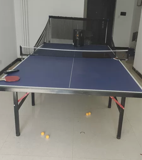 可折叠乒乓球桌，便宜处理了 感兴趣的话点“...
