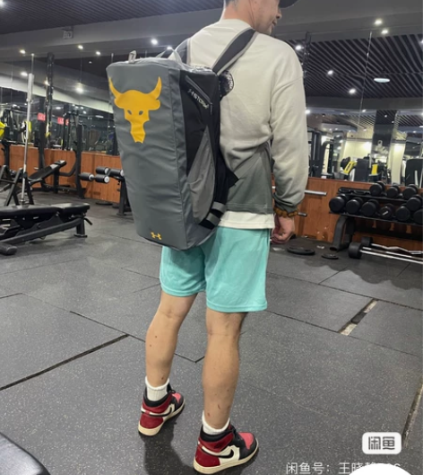 安德玛健身包 大容量运动包 美式篮球背包双...