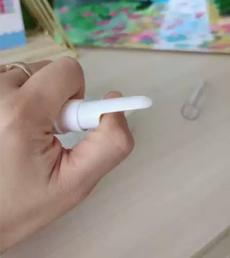 俞唐美白祛斑霜脸上斑已经好了，不需要了，剩...