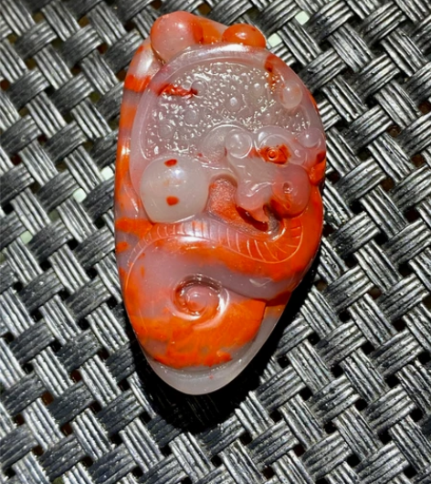 土豪款：荔枝冻 广西贺州彩玉  龍凤：吊坠