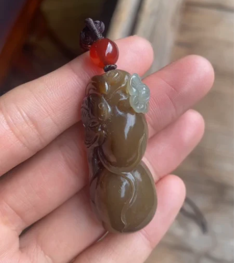 和田玉且末糖三色巧雕葫芦  福禄  只有底...