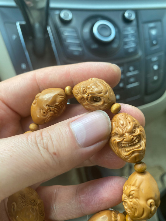 品像自己看，无裂，表情清晰可见，喜欢的联系...
