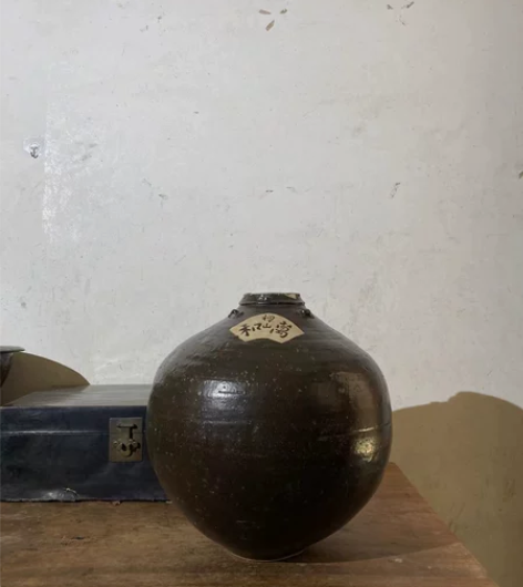 民俗粗陶,佛肚巨罐,四系完整,影视道具,书...