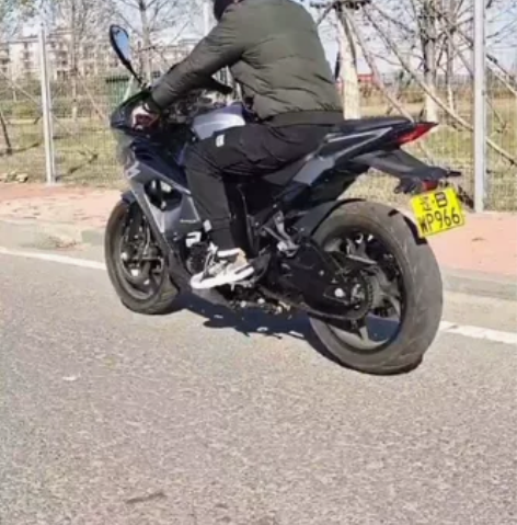 个人一手车宝雕(摩托车)19年国产大跑车2...