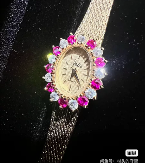 大钻款粉白宝石镶嵌中古Vintage女手表...