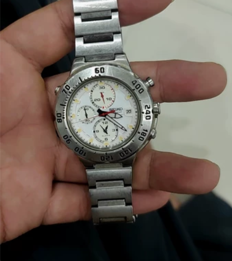 精工手表,坏了,换电池也不走 无任何维修,...