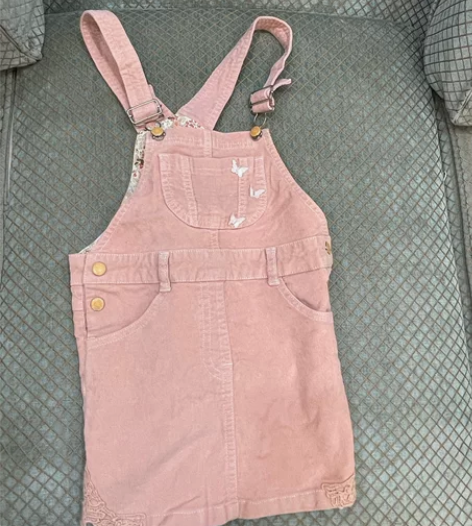 背带裙 120码 感兴趣的话点“我想要”和...