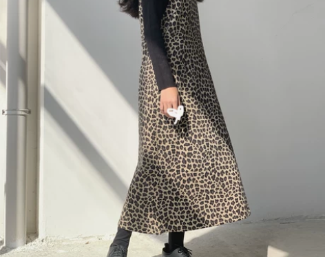 ?我穿豹子女士！复古宽松长款针织打底背带裙...