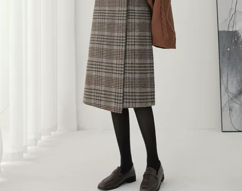 毛呢格子裙半身裙冬天配毛衣中长款a字裙高腰...