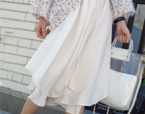 ?2018秋冬新品仙女裙光泽感加厚锻面不规...