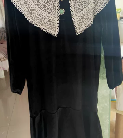 娃娃领丝绒连衣裙小黑裙鱼尾裙ins 感兴趣...