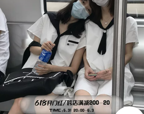 下课去吃冰吗 白色海军领短袖连衣裙女夏季日...