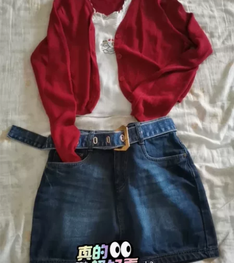 列表科幻/BM风露脐纯欲套装S码 红色小花...