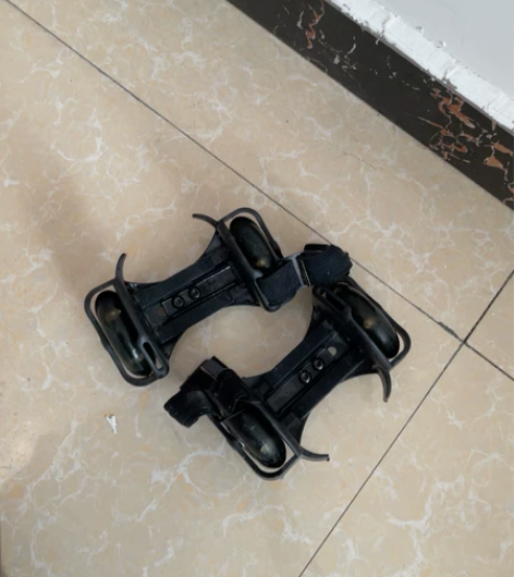 风火轮滑冰鞋，非普通垃圾质量的，不要混为一...