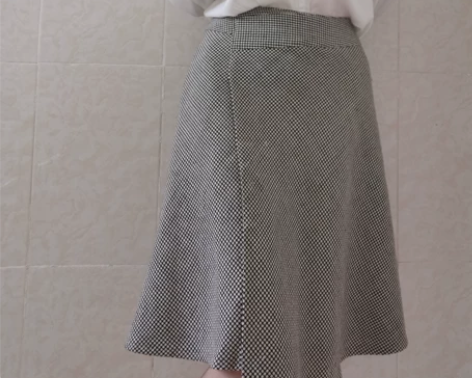 格子半身裙中裙秋冬裙子叠层设计，S码腰围6...