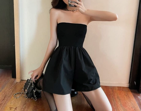 夏季2022新款韩版收腰显瘦洋气减龄抹胸休...