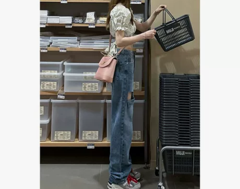 【礼遇价】高腰直筒破洞牛仔裤女2022年夏...